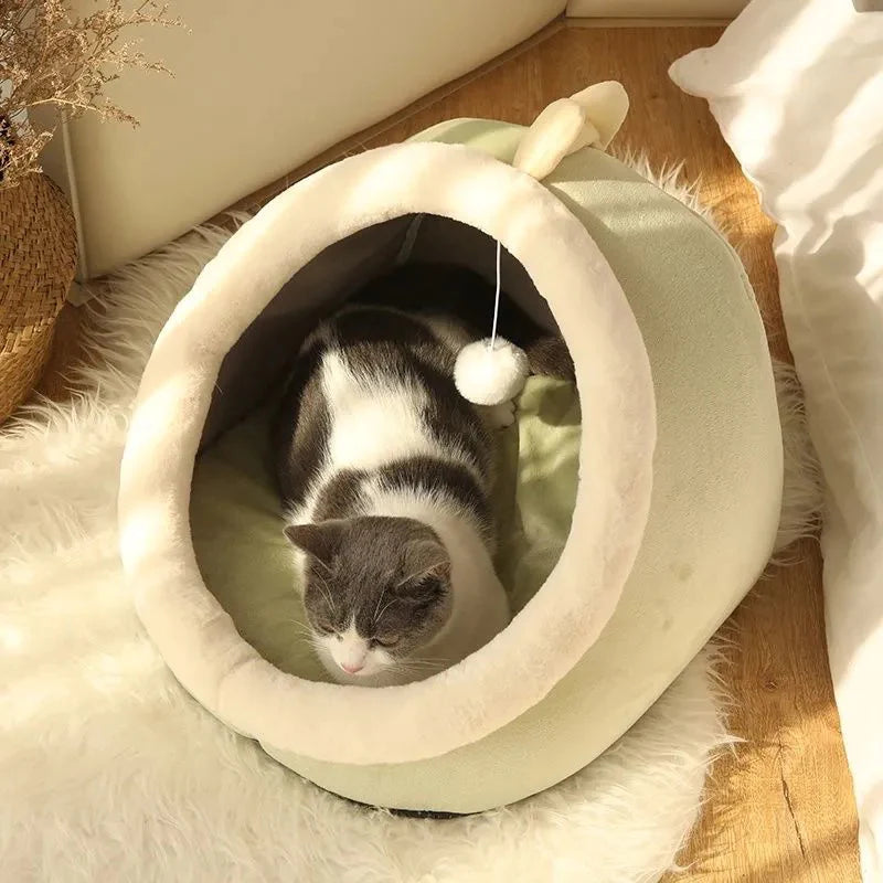 Cozy & Chic Cat Bed: The Perfect Lounger for Your Furry Friend! 🐾💕