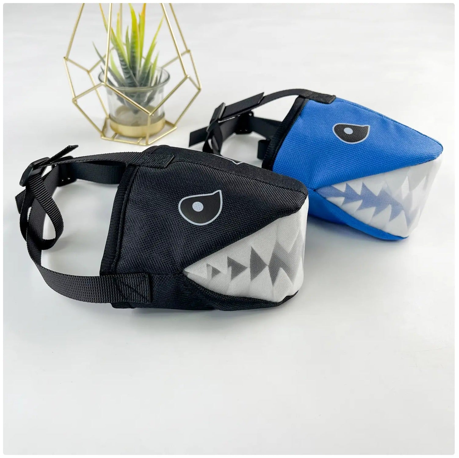 Unleash the Fun with Our Shark-Shaped Dog Muzzle! 🦈 Breathable & Adjustable for Your Furry Friend! 🐾