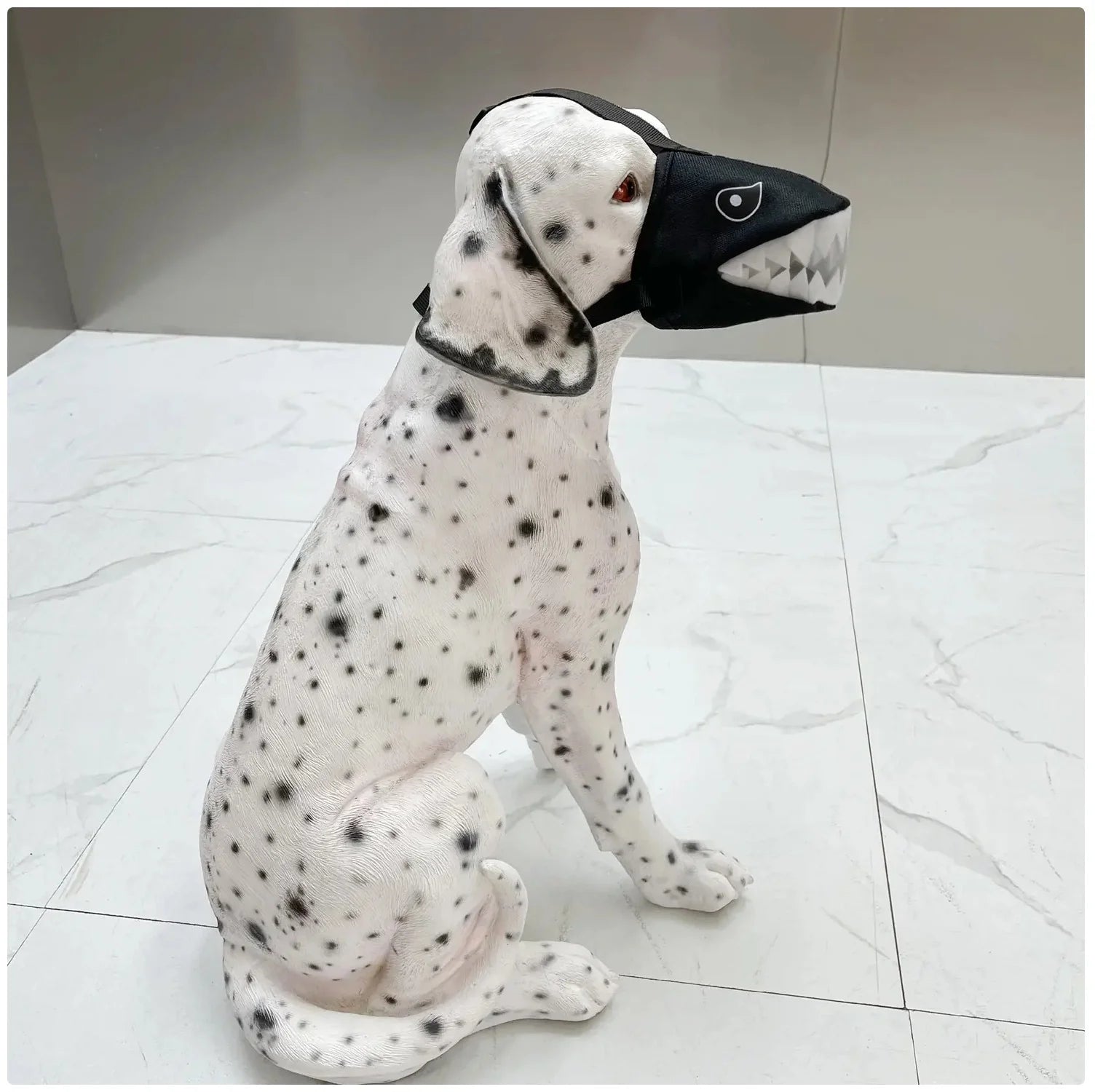 Unleash the Fun with Our Shark-Shaped Dog Muzzle! 🦈 Breathable & Adjustable for Your Furry Friend! 🐾